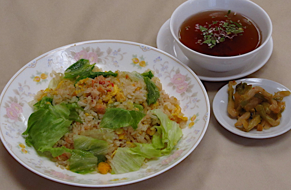 カニレタスチャーハン<br>